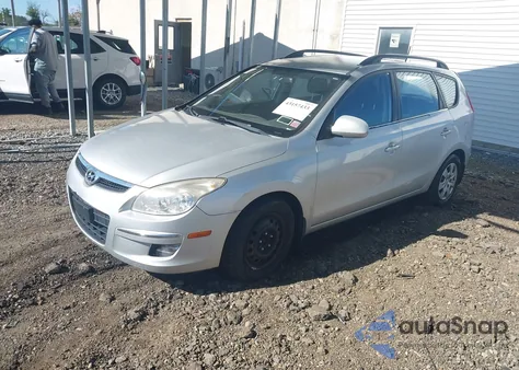 2010 Hyundai Elantra Touring Gls z USA, uszkodzony, nr VIN KMHDC8AE4AU074366